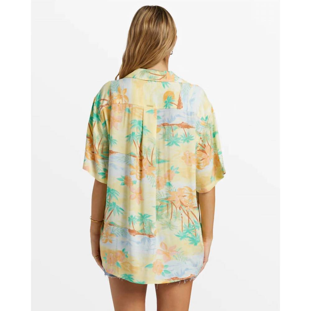 NEW BILLABONG on vacation shirt in multi - Picture 3 of 4